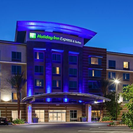 Holiday Inn Express & Suites Anaheim Resort Area By Ihg Dış mekan fotoğraf
