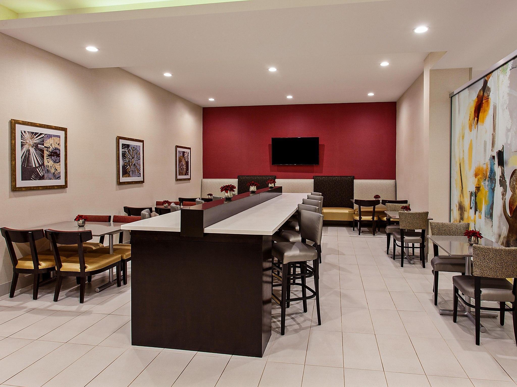 Holiday Inn Express & Suites Anaheim Resort Area By Ihg Dış mekan fotoğraf