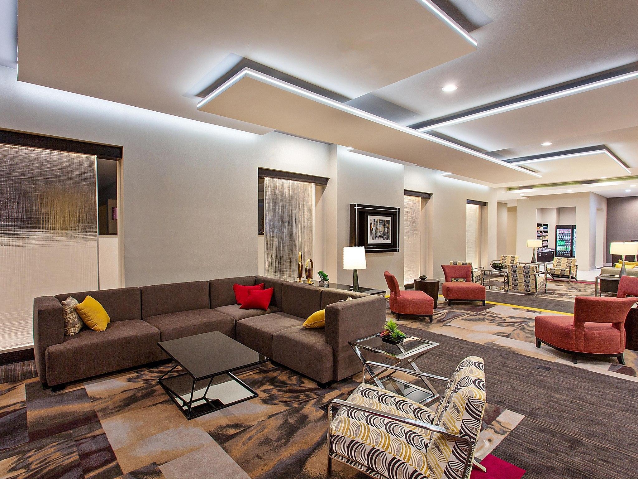 Holiday Inn Express & Suites Anaheim Resort Area By Ihg Dış mekan fotoğraf