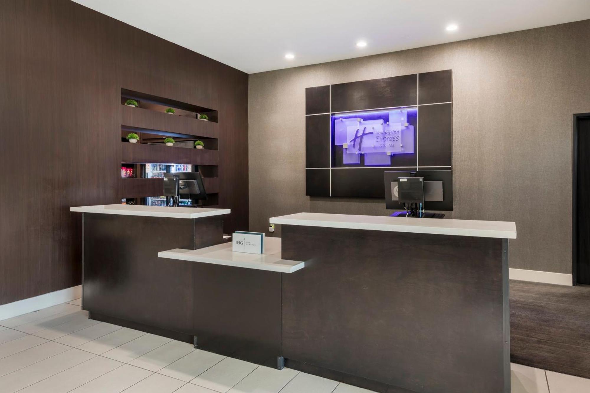 Holiday Inn Express & Suites Anaheim Resort Area By Ihg Dış mekan fotoğraf